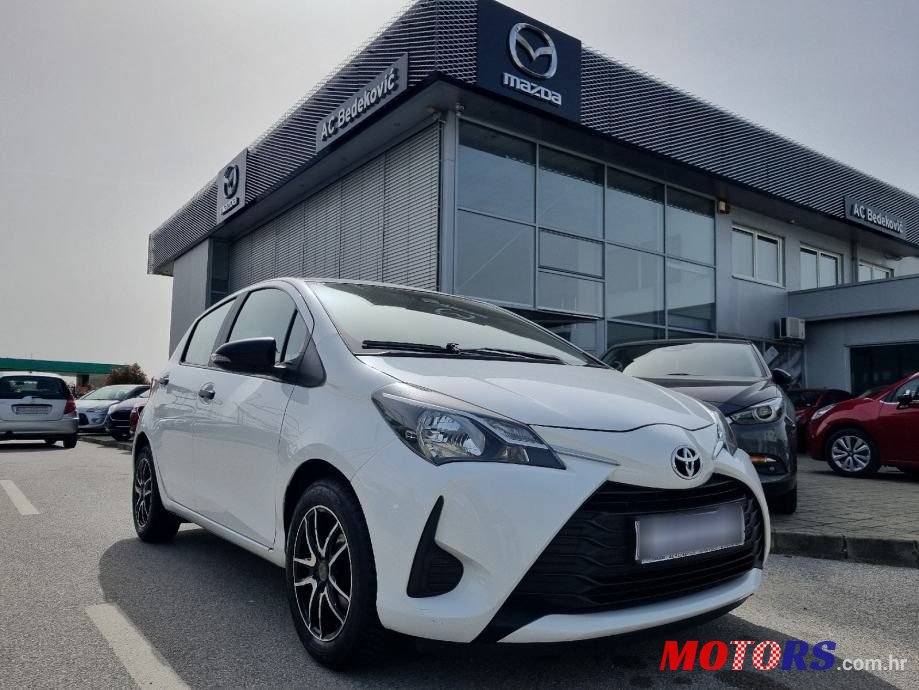 2017' Toyota Yaris 1,0 Vvt-I photo #1