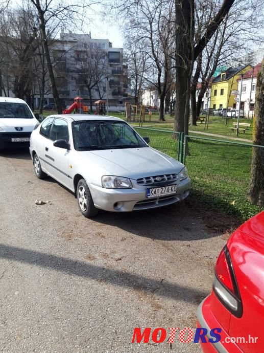 2000' Hyundai Accent 1,3 Gls photo #2