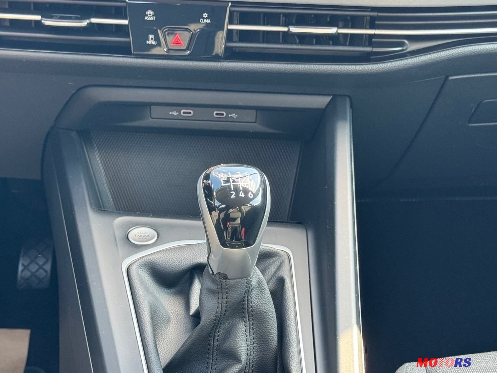 2022' Volkswagen Golf VIII 2,0 Tdi photo #6