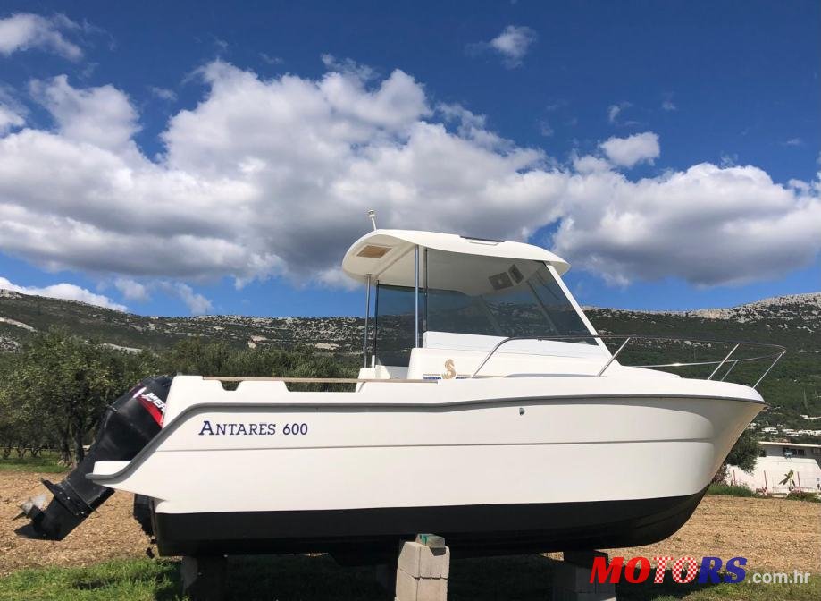 2000' Beneteau photo #1