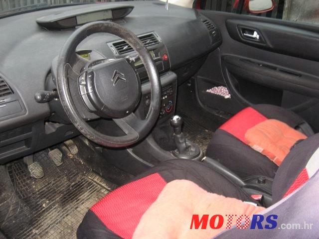 2007' Citroen C4 1,4 I 16V photo #6