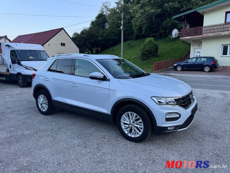 2020' Volkswagen T-Roc 1,0 Tsi photo #3