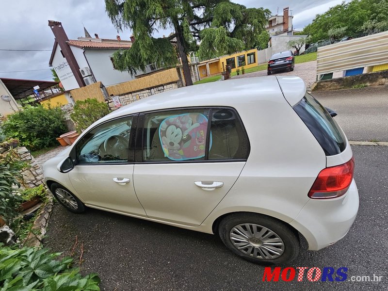 2009' Volkswagen Golf VI 2,0 Tdi photo #4