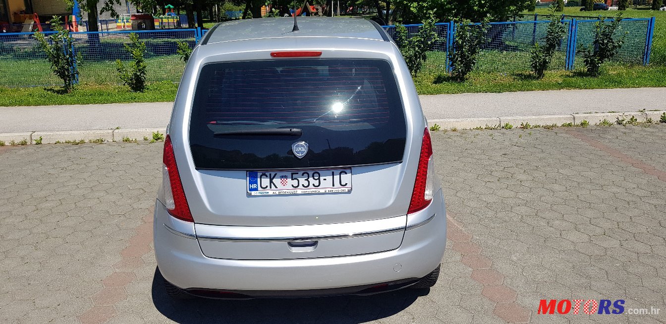 2012' Lancia Musa 1.4 57 kw photo #2