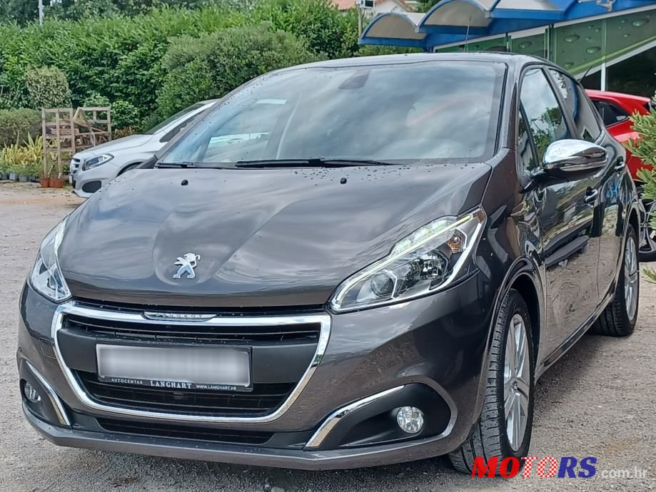 2019' Peugeot 208 1,2 Puretech photo #5