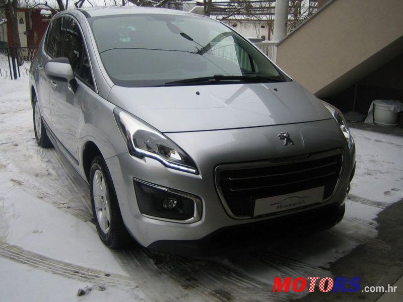 2014' Peugeot 3008 1,6 E-Hdi photo #1
