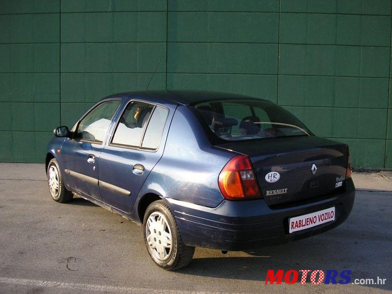 2001' Renault Thalia 1,4 photo #2