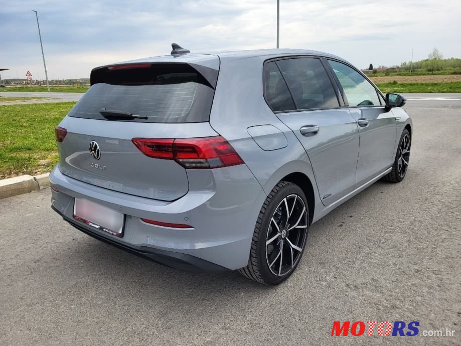 2020' Volkswagen Golf 8 2,0 Tdi photo #4