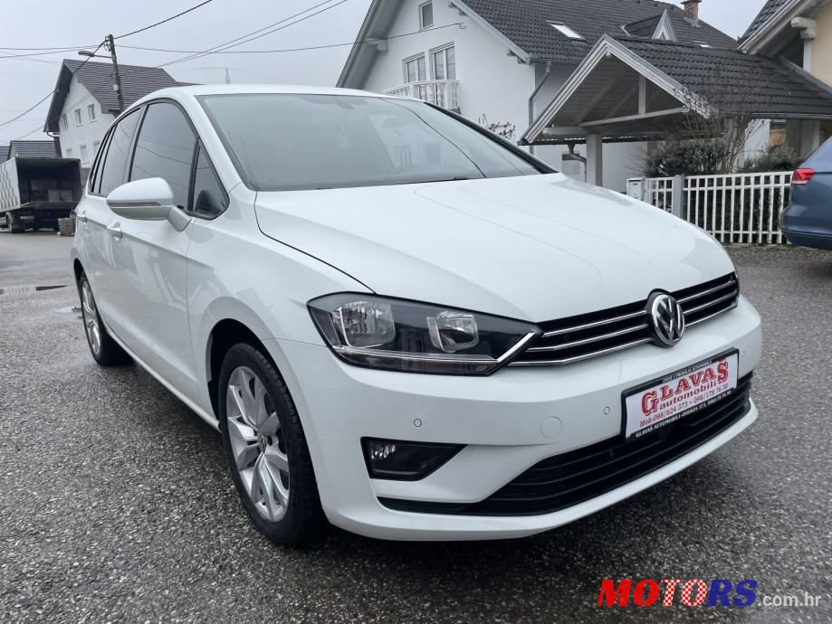 2014' Volkswagen Golf Sportsvan photo #1