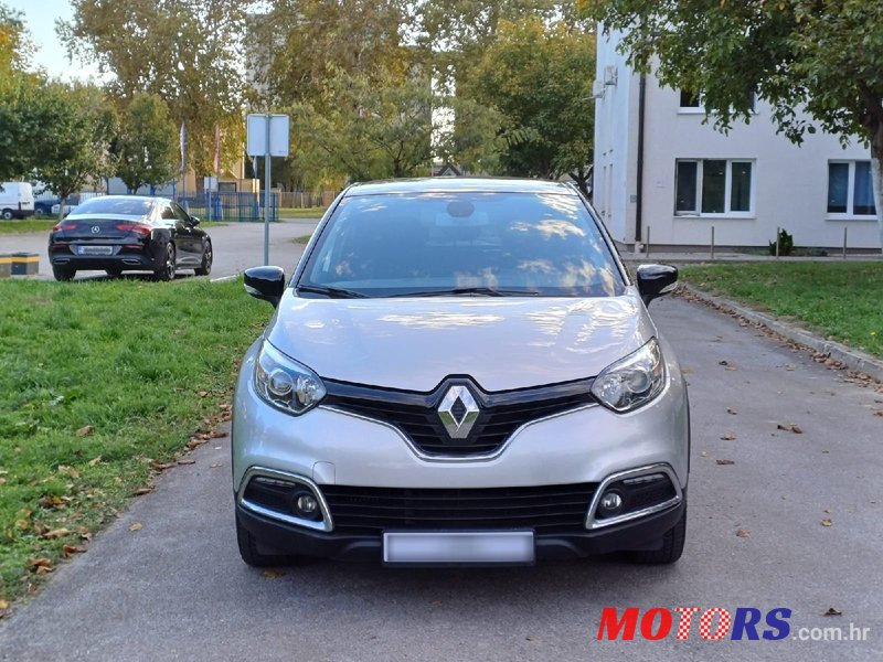 2016' Renault Captur Tce 90 photo #6