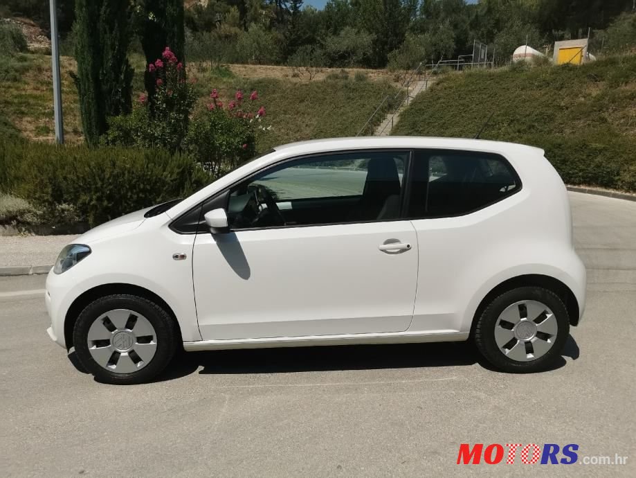 2016' Volkswagen Up! 1,0 photo #2
