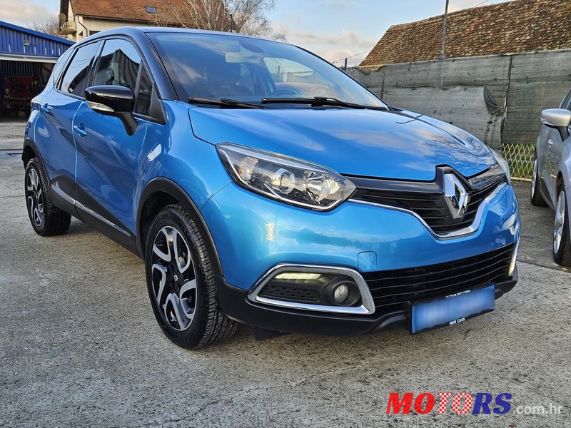 2016' Renault Captur Tce 120 Edc photo #2