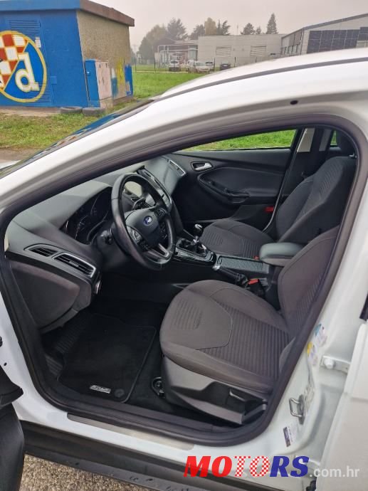 2015' Ford Focus Karavan photo #5