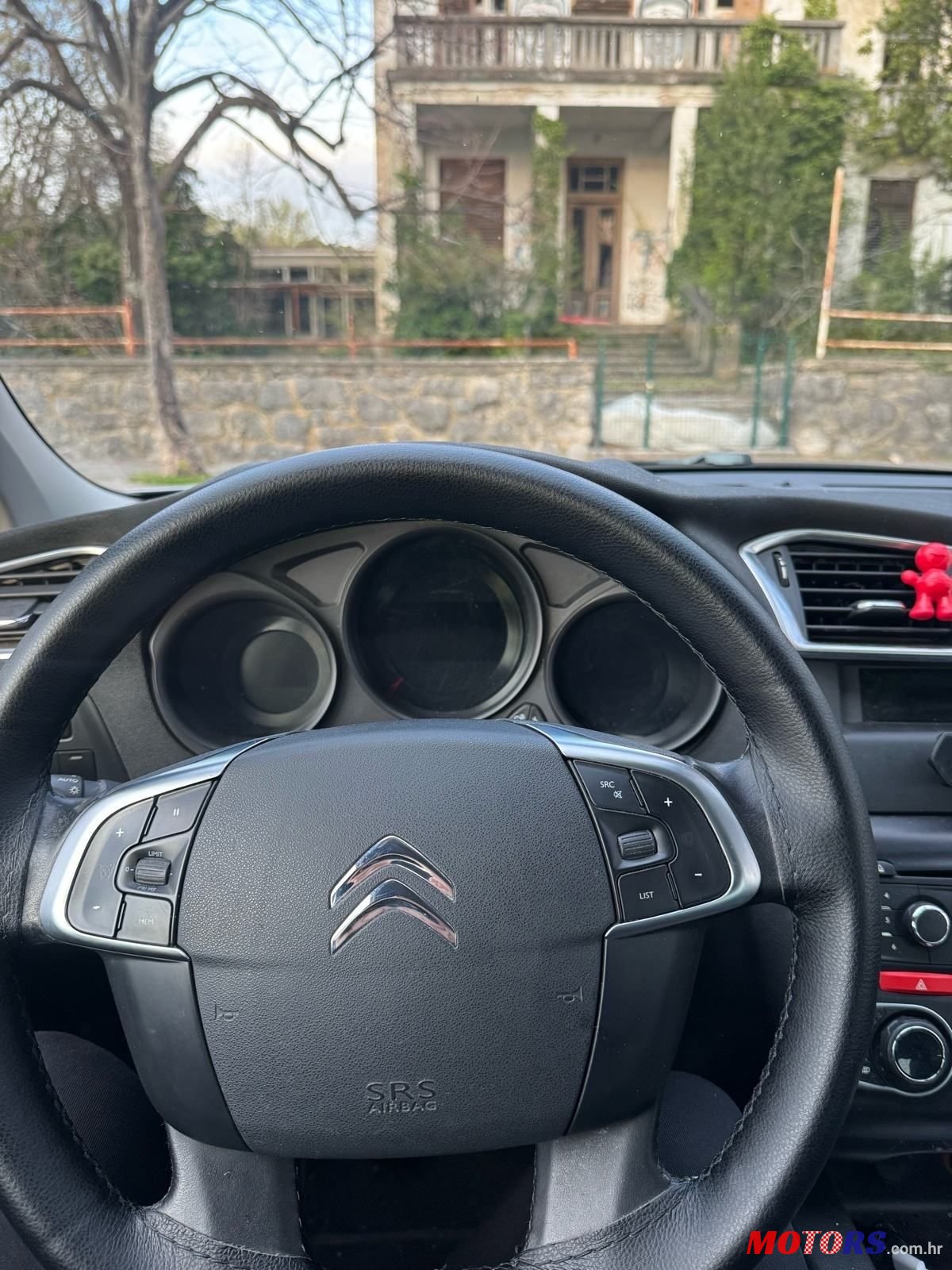 2012' Citroen C4 1,6 Hdi photo #6