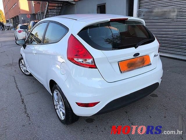 2010' Ford Fiesta 1,2 5 16V photo #3