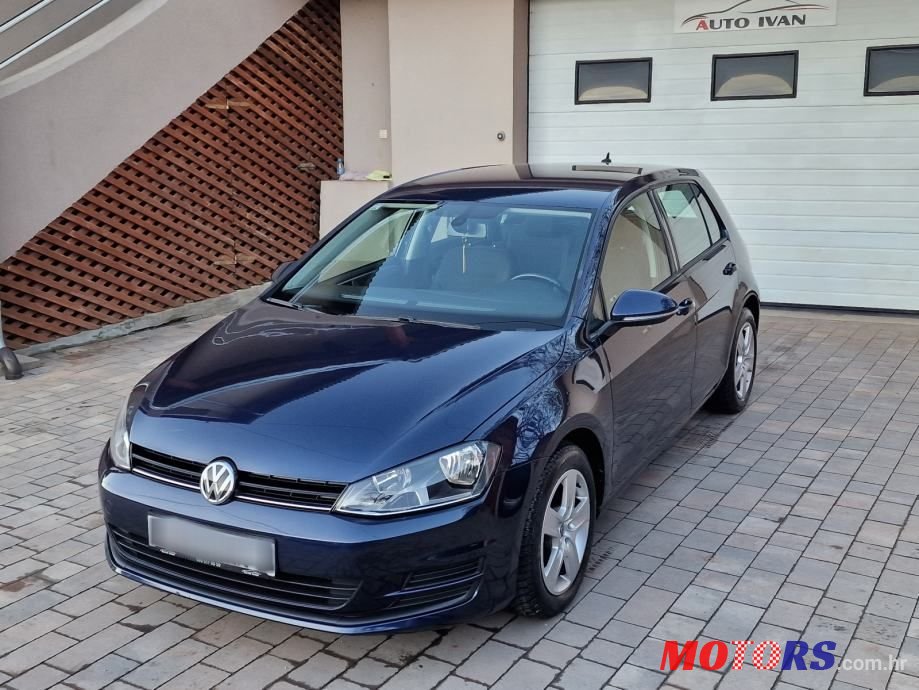 2014' Volkswagen Golf VII 1,6 Tdi Bmt photo #2