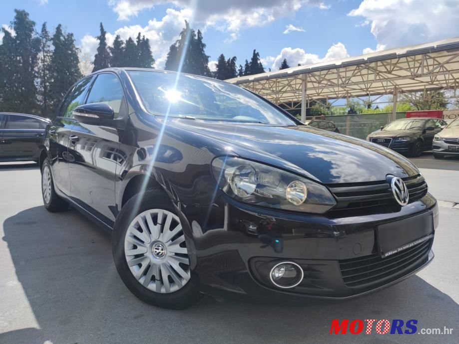 2009' Volkswagen Golf 6 1,6 Tdi photo #2