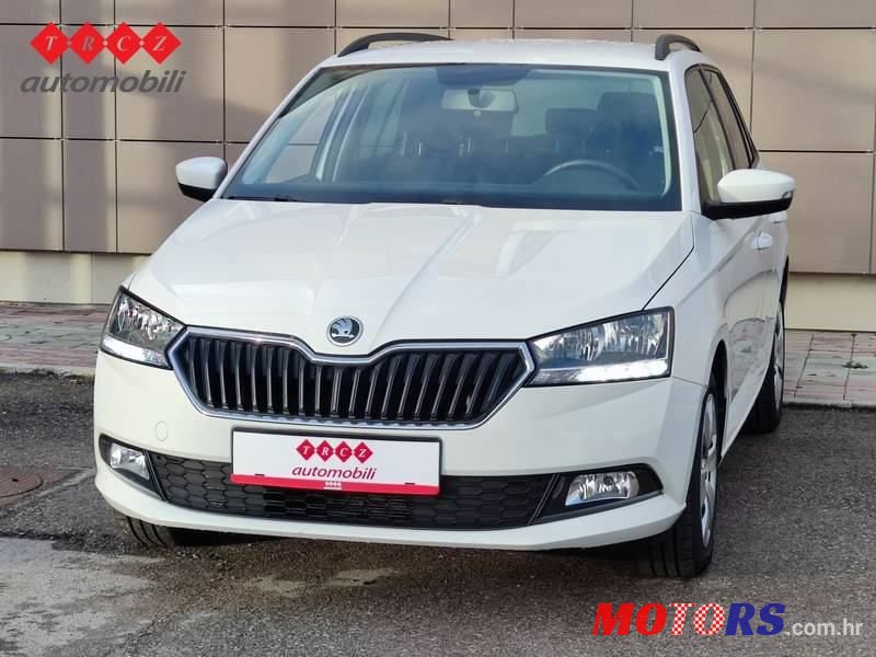 2019' Skoda Fabia 1.0 Tsi photo #1