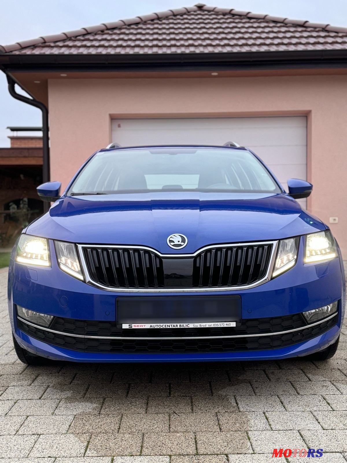 2020' Skoda Octavia Combi photo #2