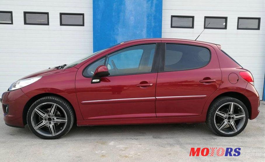 2011' Peugeot 207 1,6 Hdi photo #1