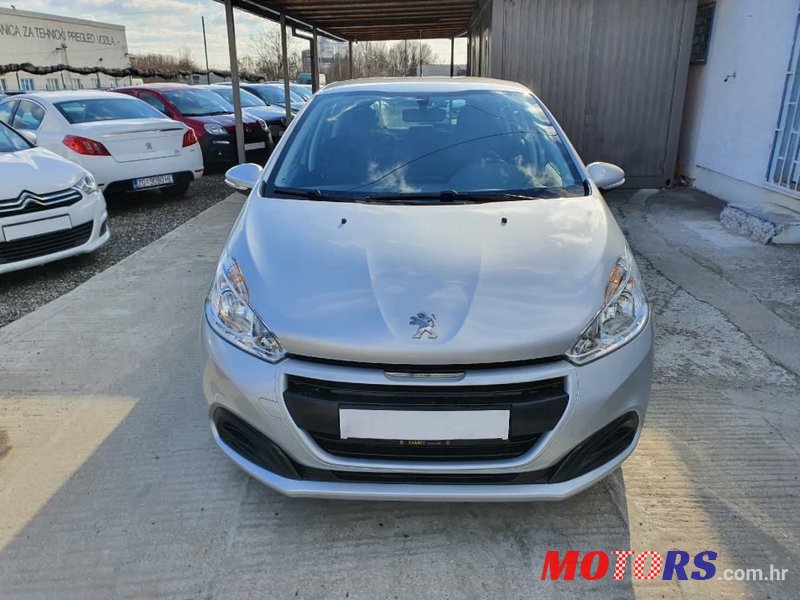 2015' Peugeot 208 1,6 Bluehdi photo #2