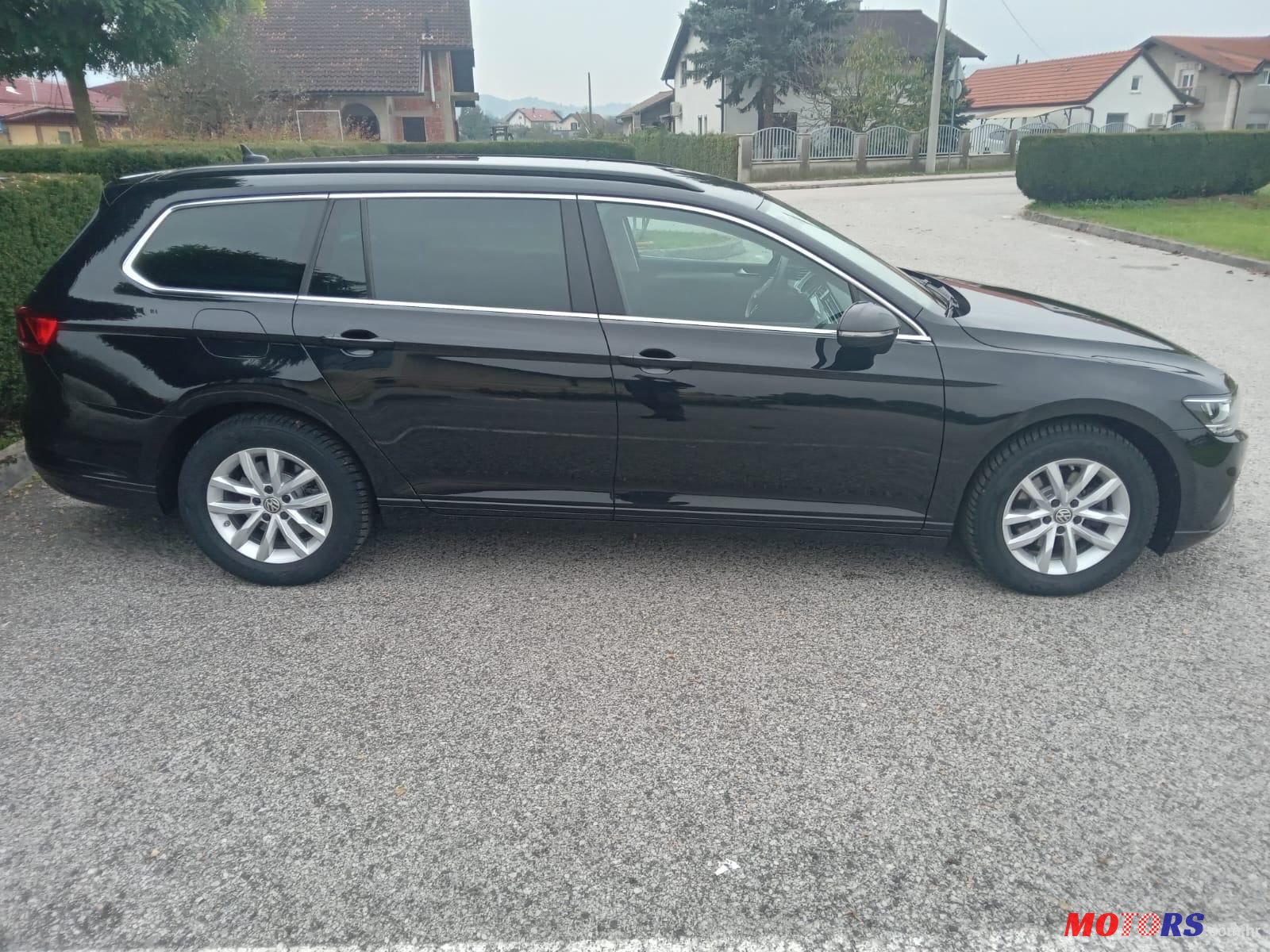 2019' Volkswagen Passat Variant photo #5