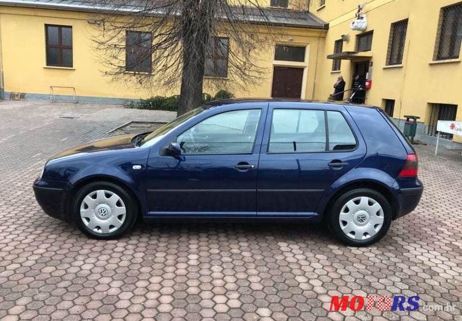 2002' Volkswagen Golf IV 1,9 Tdi photo #1