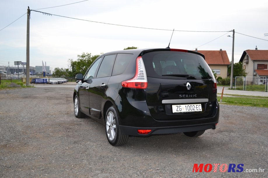 2011' Renault Grand Scenic photo #2