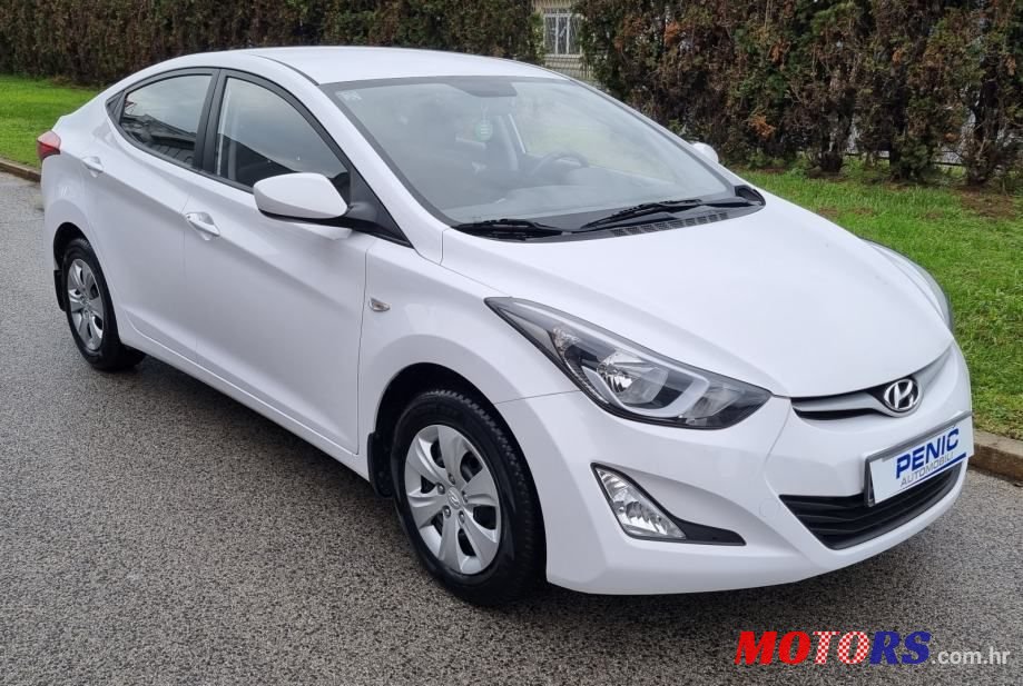 2016' Hyundai Elantra 1,6 Mpi photo #2