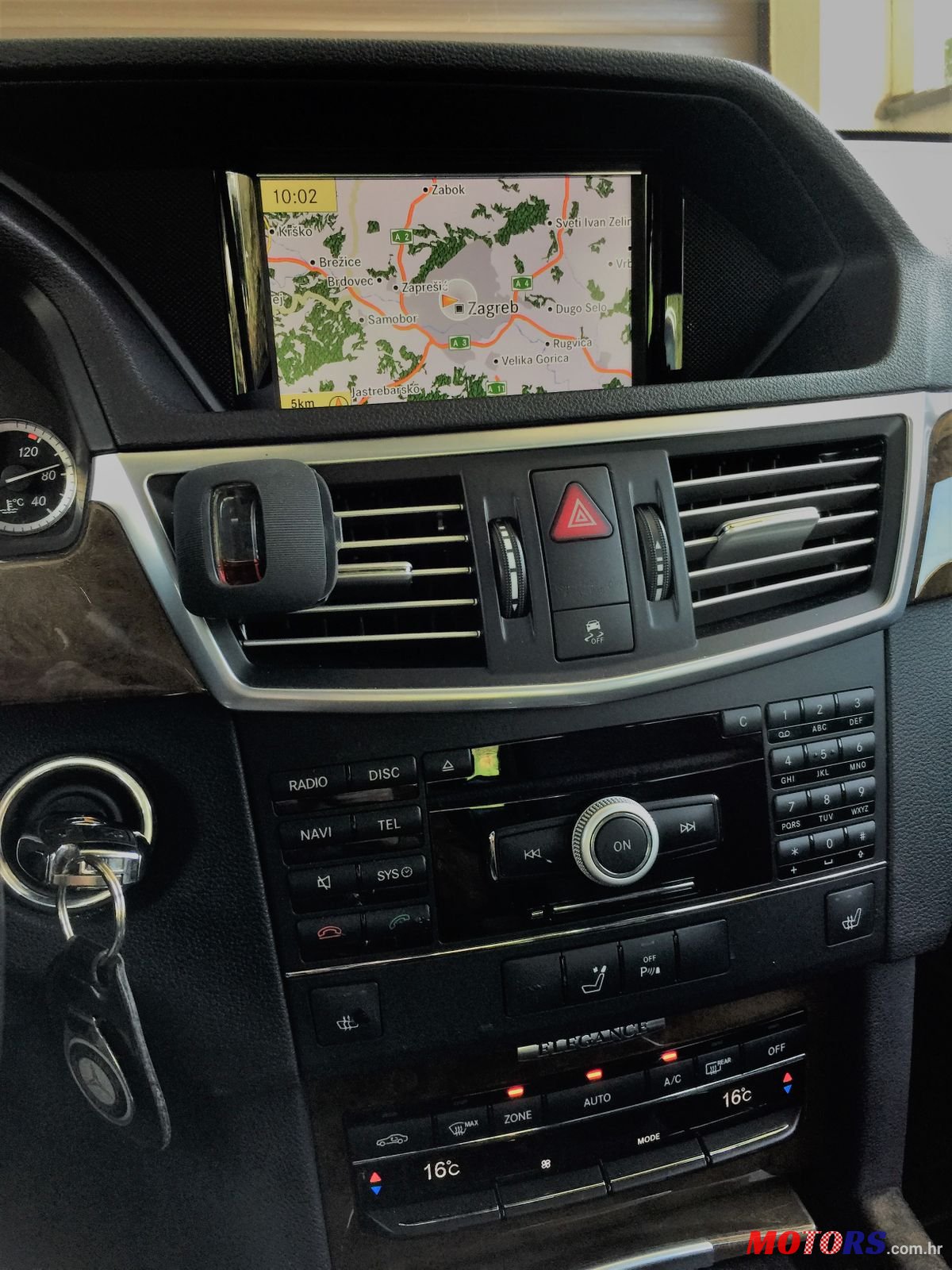 2010' Mercedes-Benz E-350 CDI BLUE EFF/6 cilindara photo #6