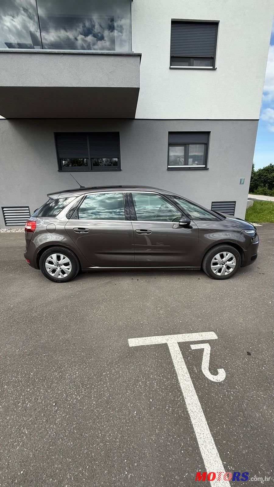 2016' Citroen C4 Picasso 1,6 S&S photo #4