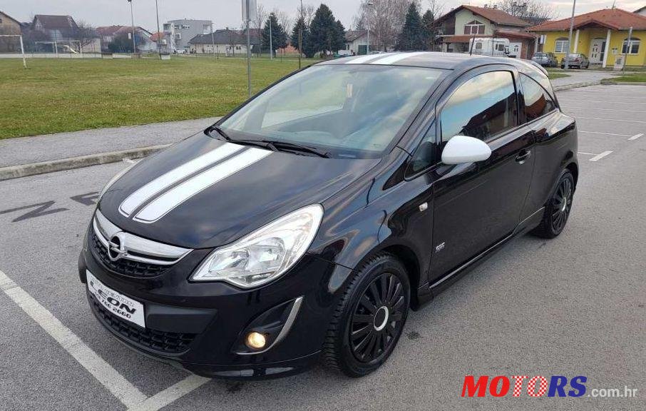 2011' Opel Corsa 1,4 16V photo #1