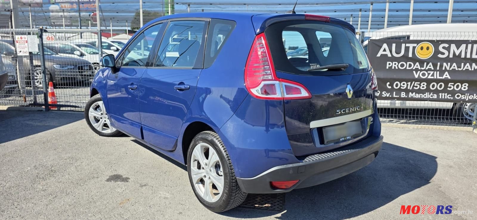 2010' Renault Scenic 1,9 Dci photo #4