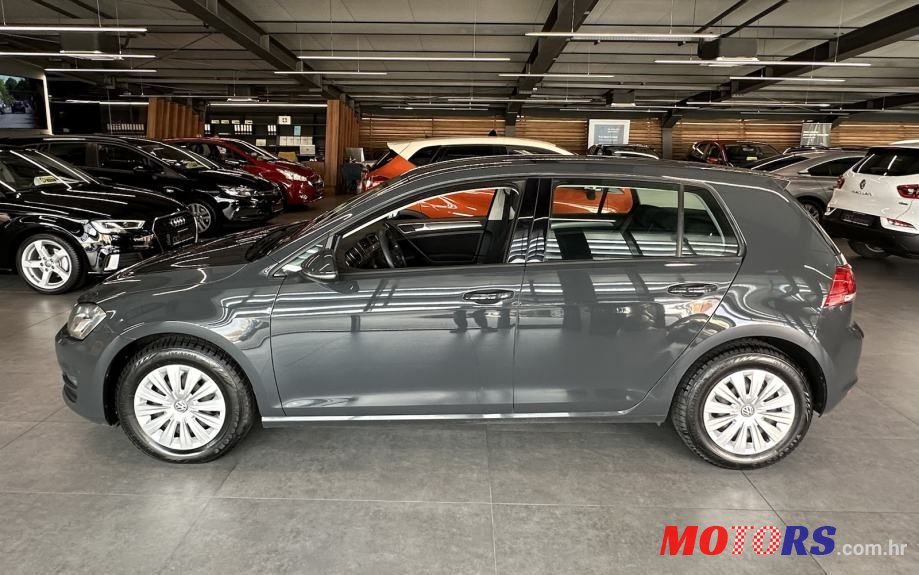 2014' Volkswagen Golf 7 1,6 Tdi Bmt photo #3