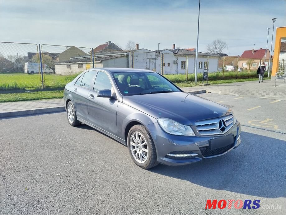 2013' Mercedes-Benz C-Klasa 200 Cdi photo #1