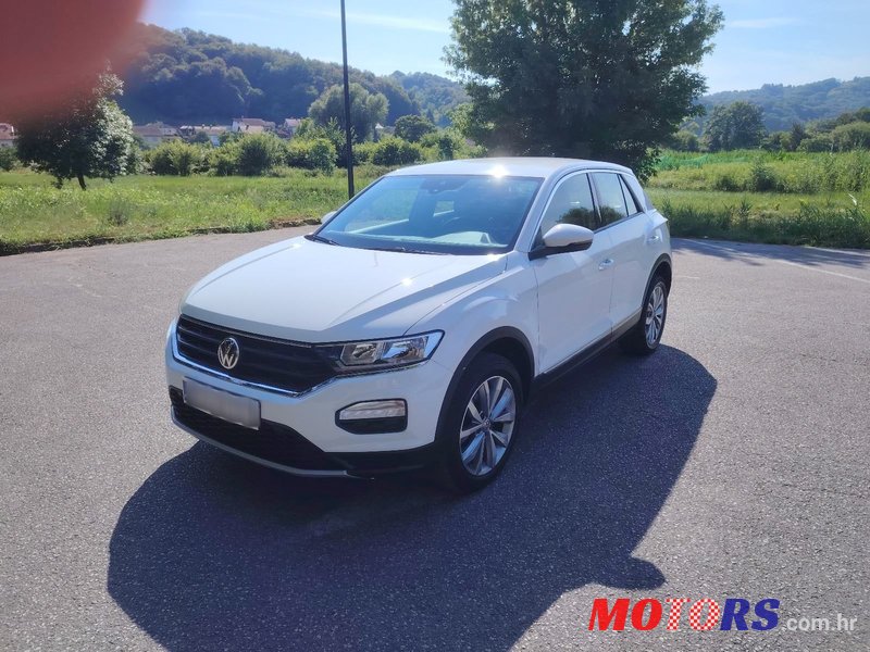 2019' Volkswagen T-Roc 2,0 Tdi photo #4