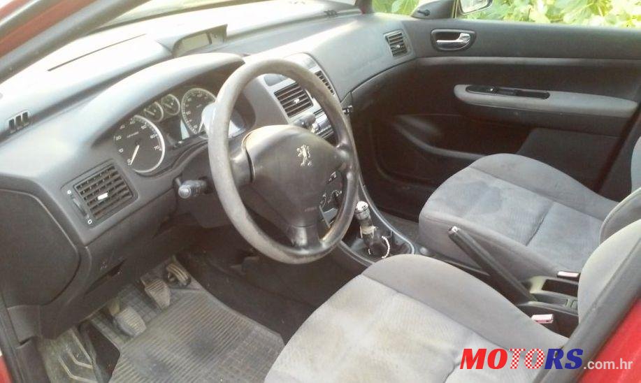 2001' Peugeot 307 1,6 16V photo #2