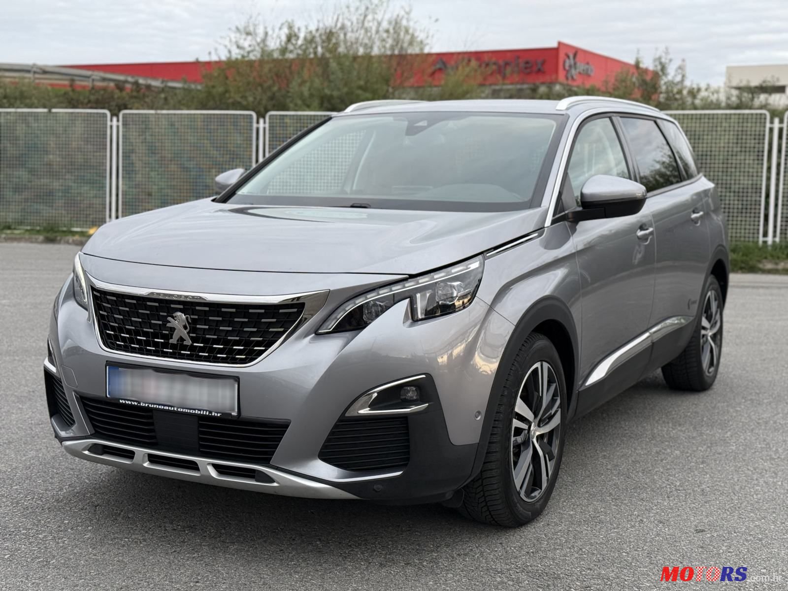 2017' Peugeot 5008 1,6 Bluehdi photo #2
