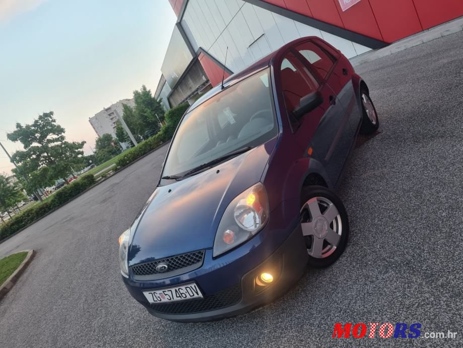 2009' Ford Fiesta photo #1