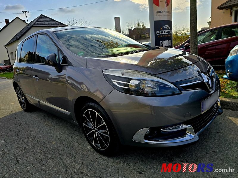 2013' Renault Scenic Dci 130 photo #4