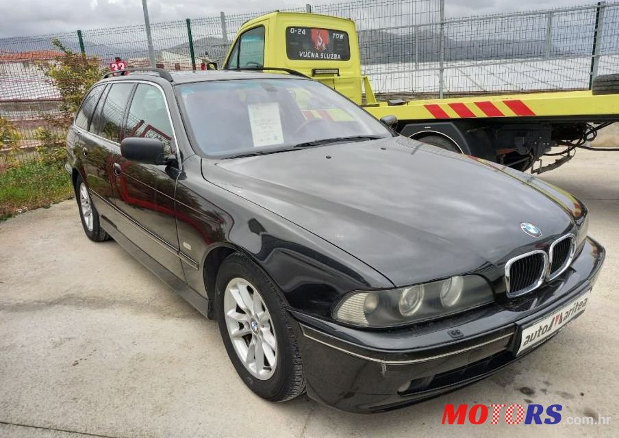 2002' BMW Serija 5 Touring 530D photo #1