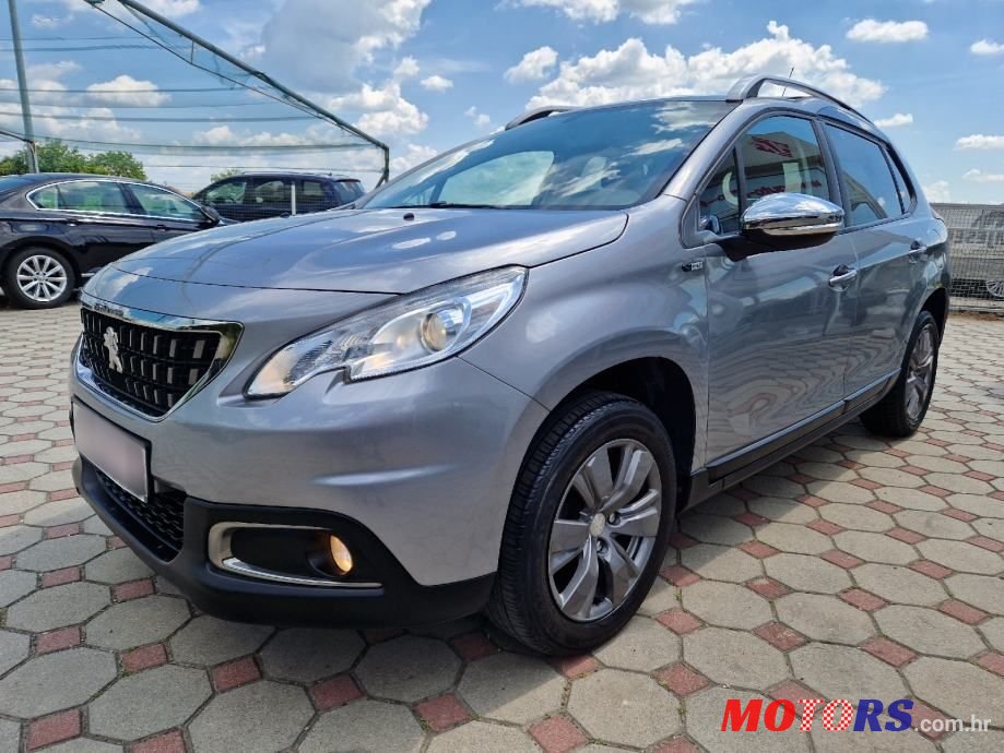 2017' Peugeot 2008 1,2 photo #3