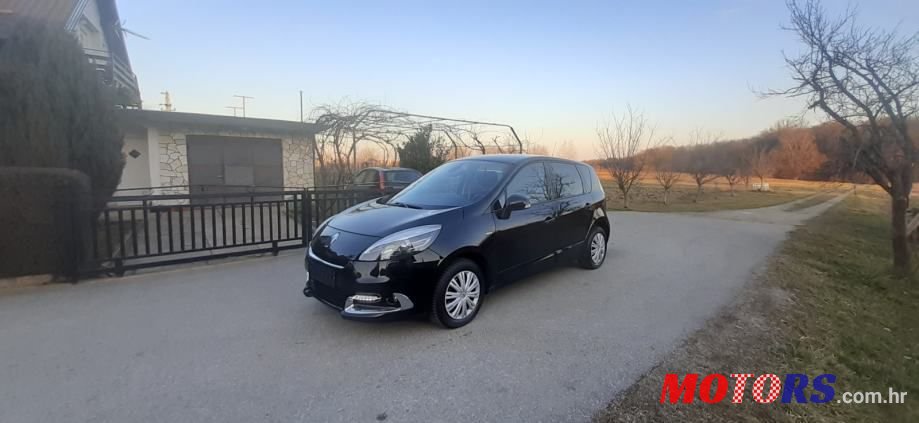 2013' Renault Scenic 1,5 Dci Edc photo #1