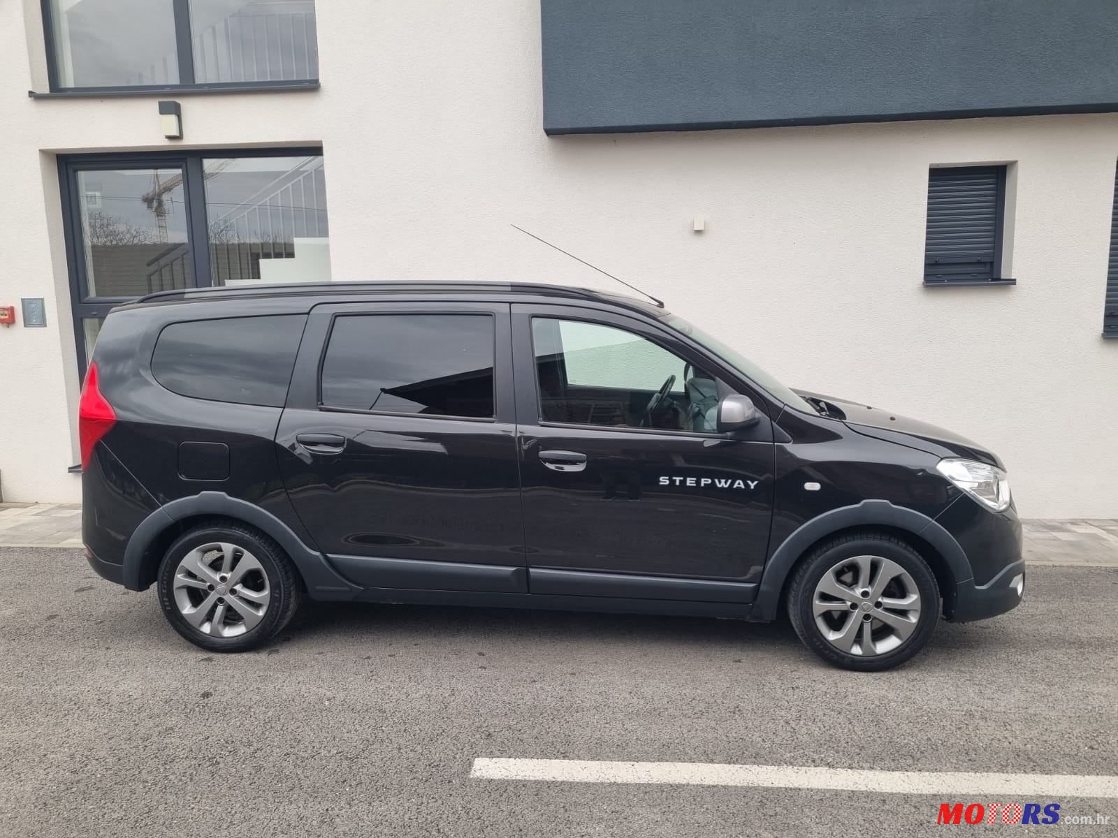 2016' Dacia Lodgy 1,2 Tce photo #3