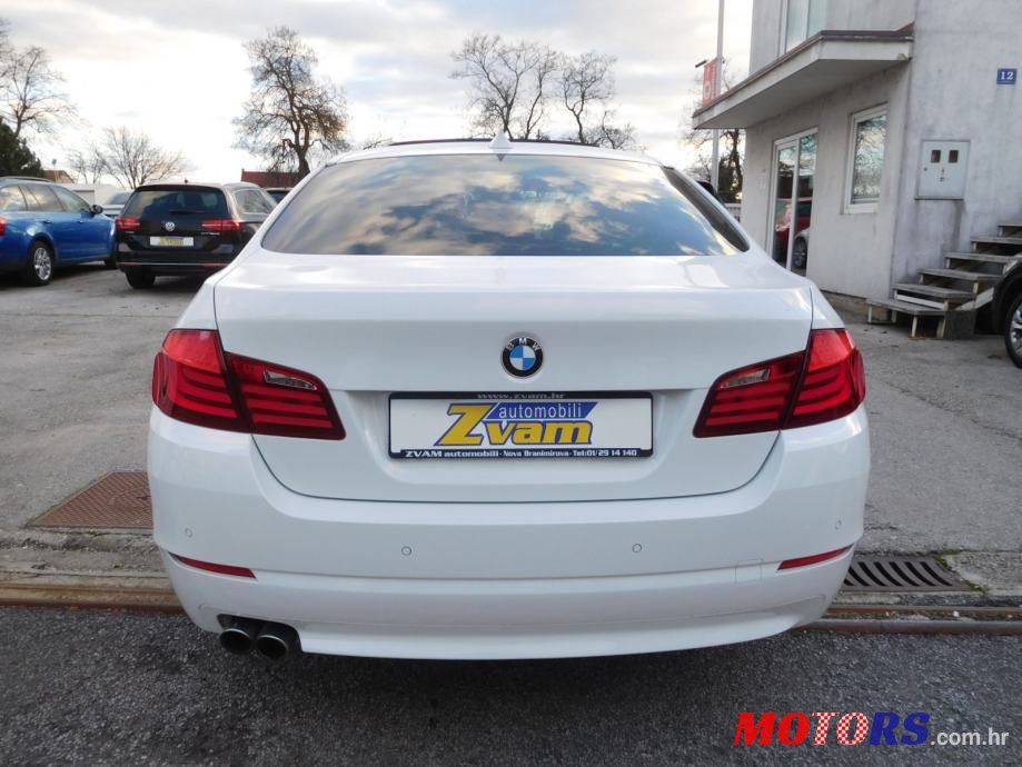 2013' BMW Serija 5 520D photo #6