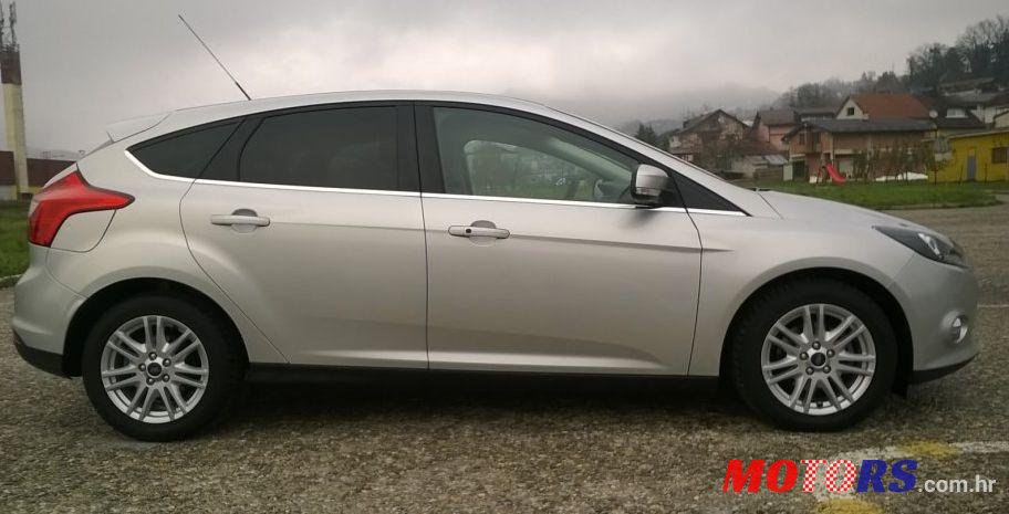 2013' Ford Focus 1,6 photo #1