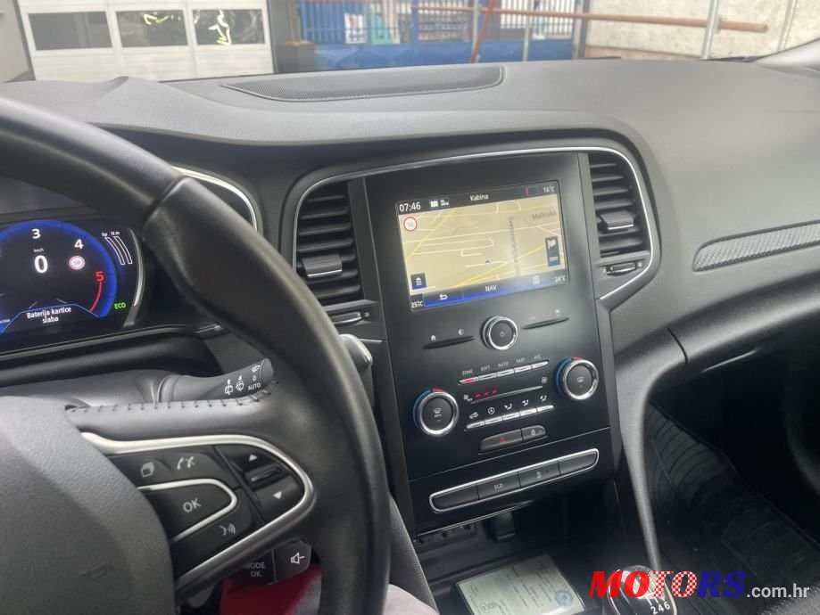 2019' Renault Megane Grandtour photo #4