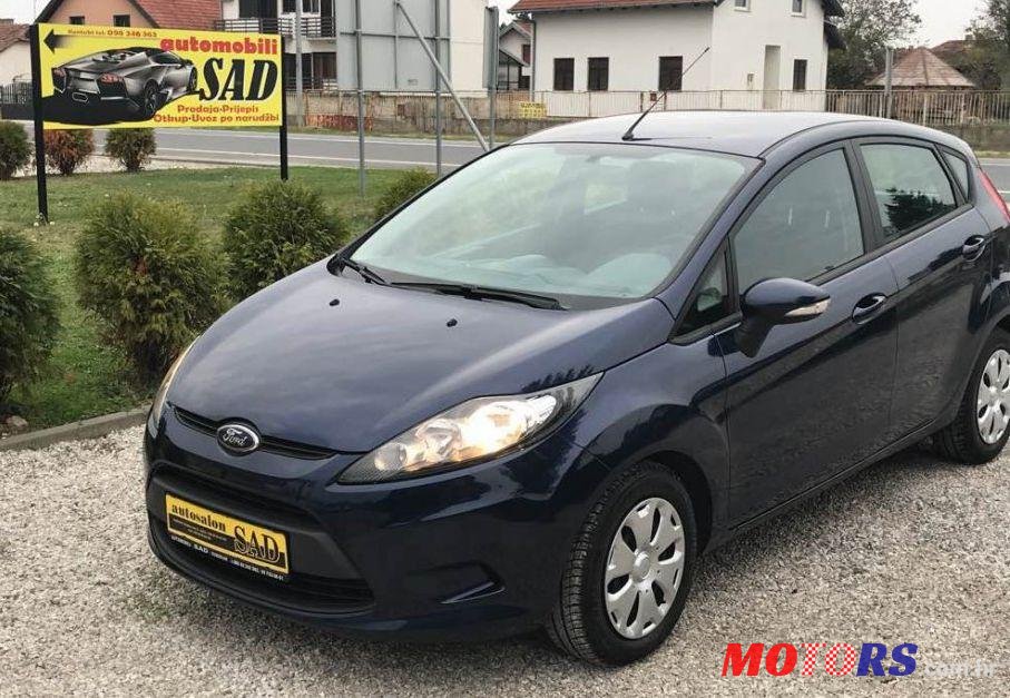 2010' Ford Fiesta 1,6 photo #1