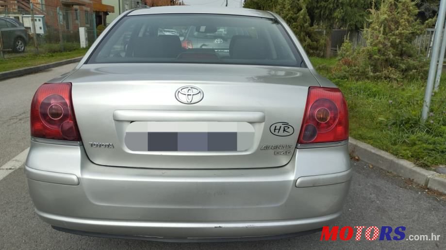 2006' Toyota Avensis 2,0 D-4D photo #4
