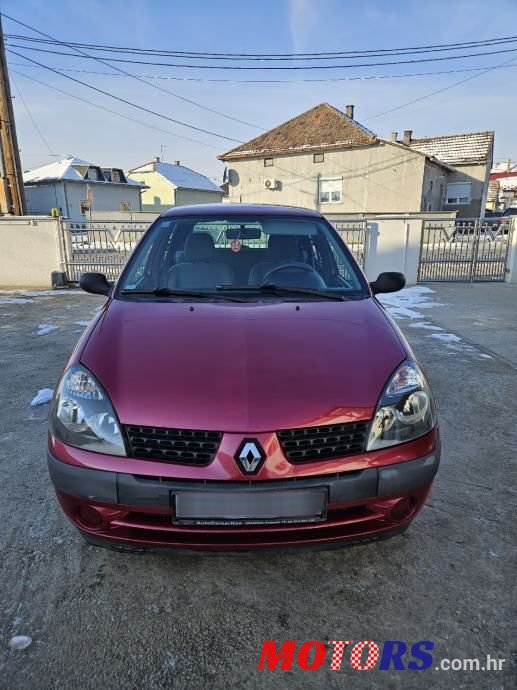 2002' Renault Clio 1,2 photo #4